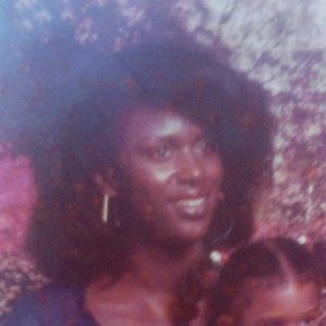 Meet your Posher, Maxine